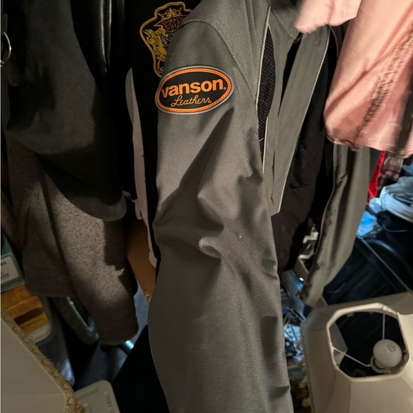 Motorcycle jacket - Picture 4 of 5